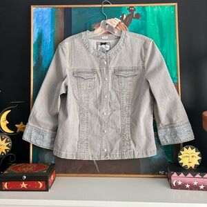 Live a Little Light Gray 3/4 Sleeves Embroidered Jacket Large
